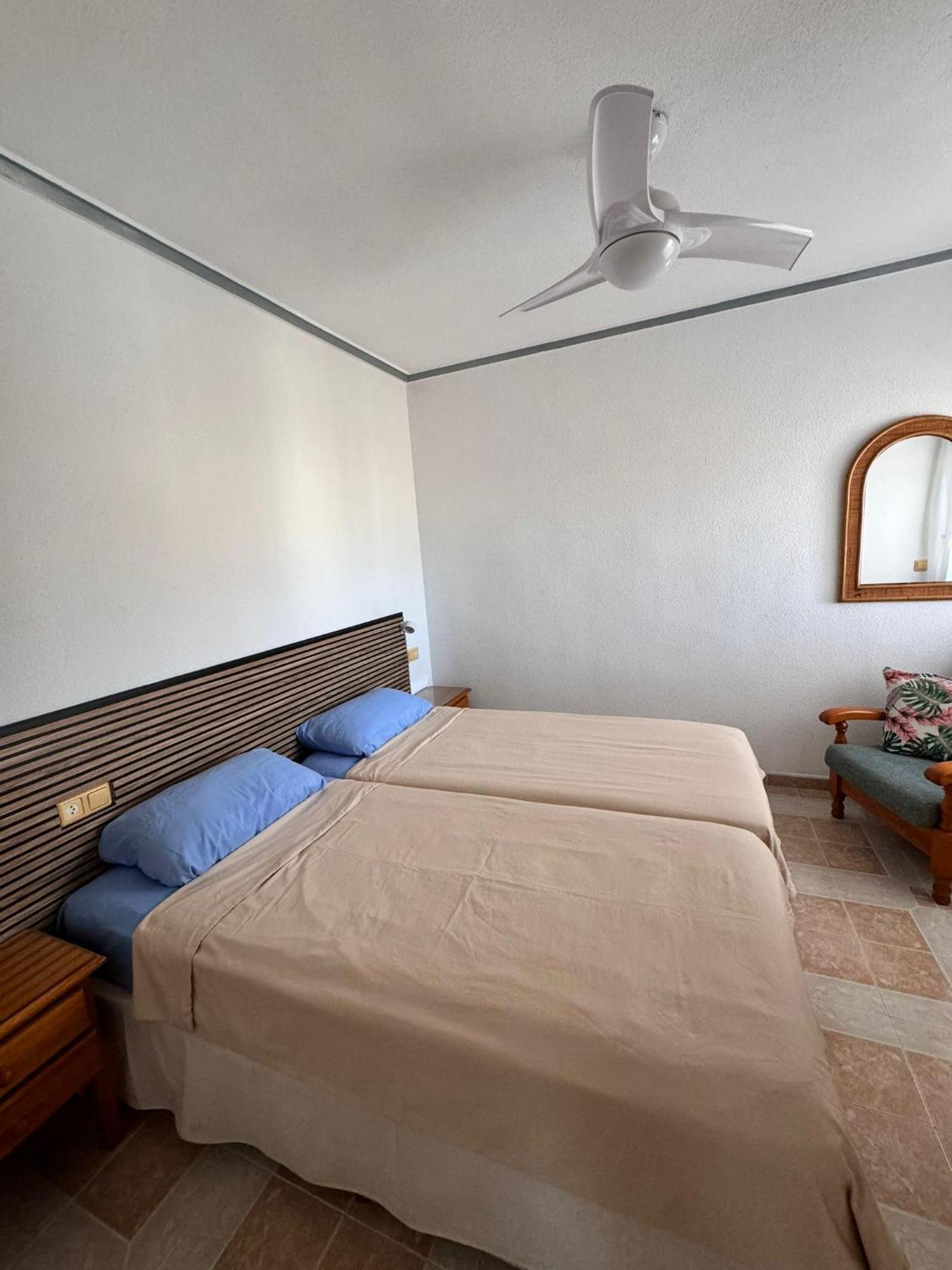 Carmina Apartment, Disfruta Del Sol Y Del Relax! Torrevieja Bagian luar foto